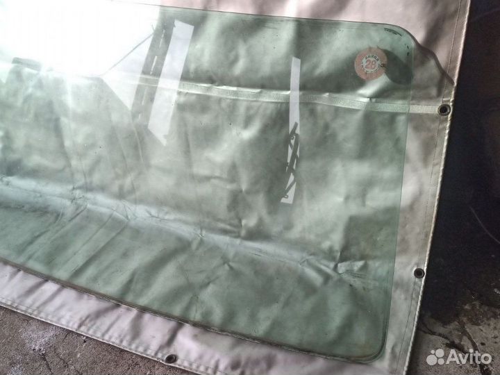 Стекло лобовое Nissan Diesel CX48G GE13