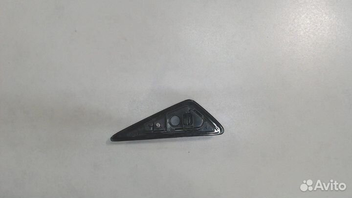 Повторитель поворотов Tesla Model S, 2020