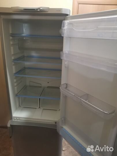 Продам холодильник бу