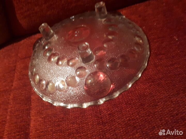 Ваза плоская на 3х ножках