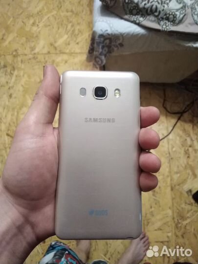 Samsung Galaxy J5 (2016), 2/16 ГБ