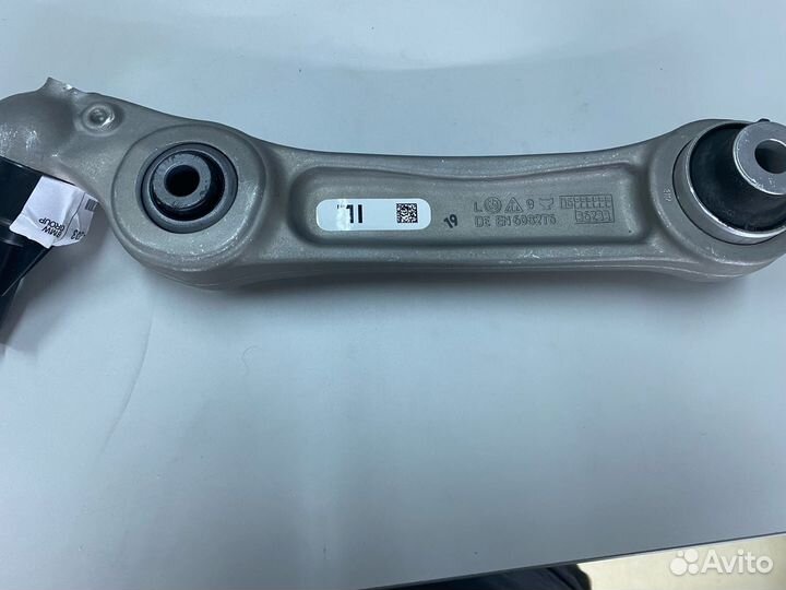 Рычаг передний левый 31126794203
