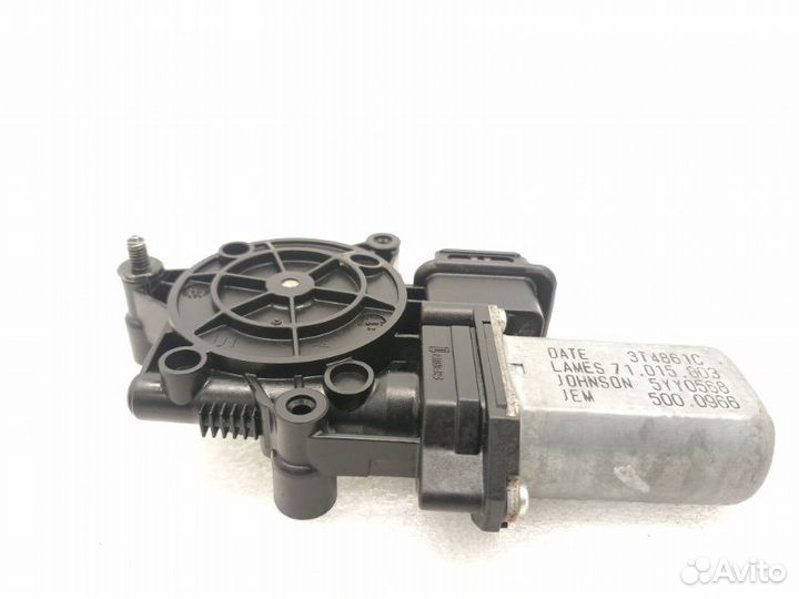 Моторчик стеклоподъемника передний правый Bmw