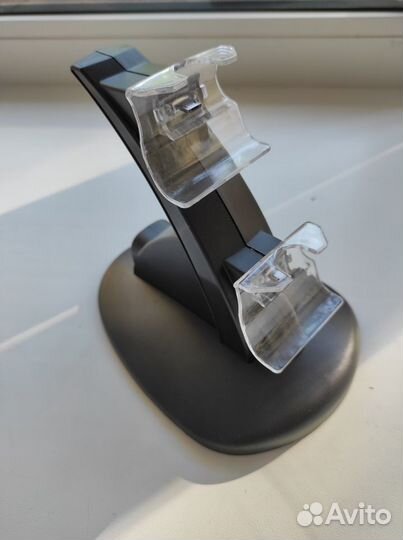 Док станция для геймпадов xbox one