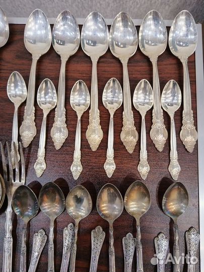 Столовые наборы редкие Троянда, Пламя,Роза