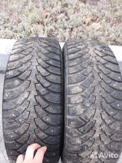 Nokian Tyres Hakkapeliitta 4 215/65 R15 100H