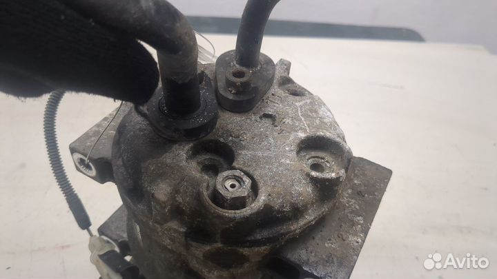 Компрессор кондиционера Volvo C70