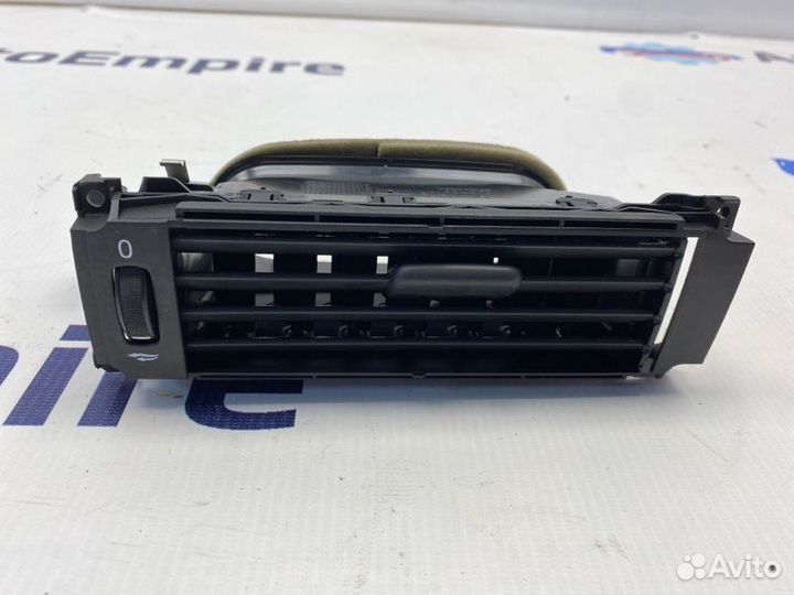 Воздуховод правый Volvo S80 D5244T5 2007