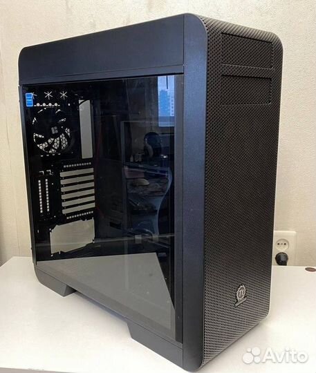 Thermaltake Core V71 TG
