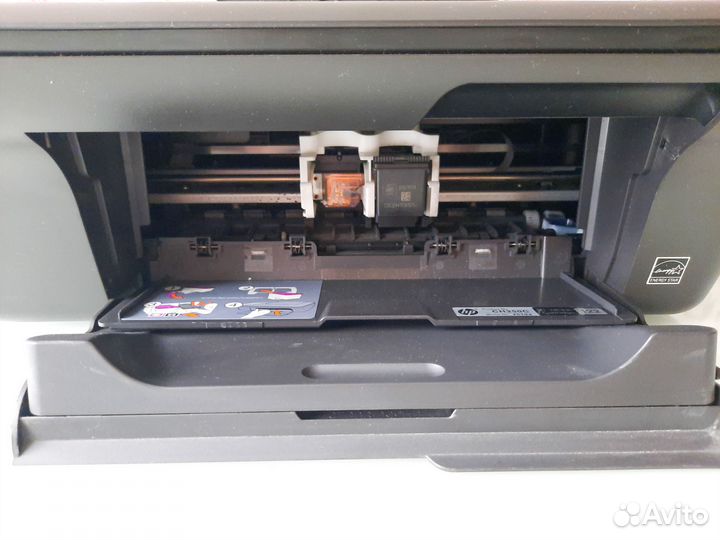 Мфу принтер HP Deskjet 2050 J5010