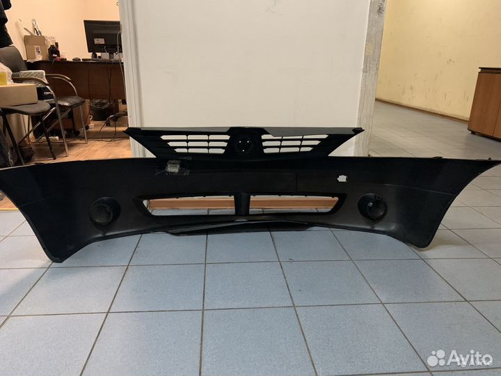 Бампер передний Renault Logan (Рено Логан)