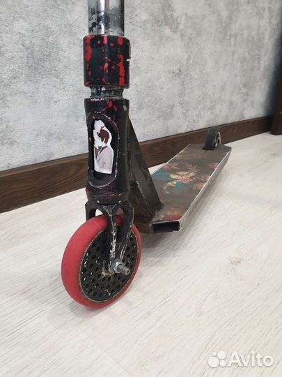 Трюковой самокат Hipe S20