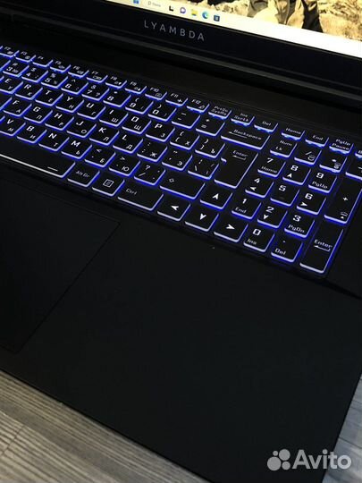 Новый lyambda LLT173M01djns BK