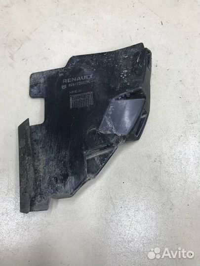 Воздуховод радиатора нижний Renault Duster