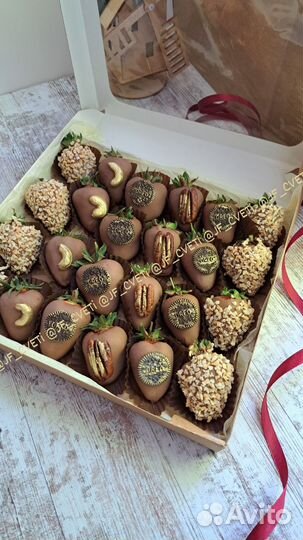 Клубника в шоколаде. Шоколад ручной работы