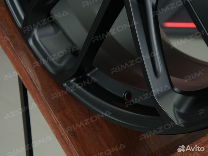 Литые диски R20 для Porsche. Арт3142