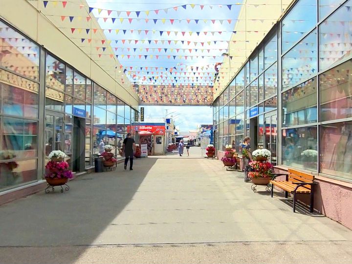 Торговая площадь, 65 м²