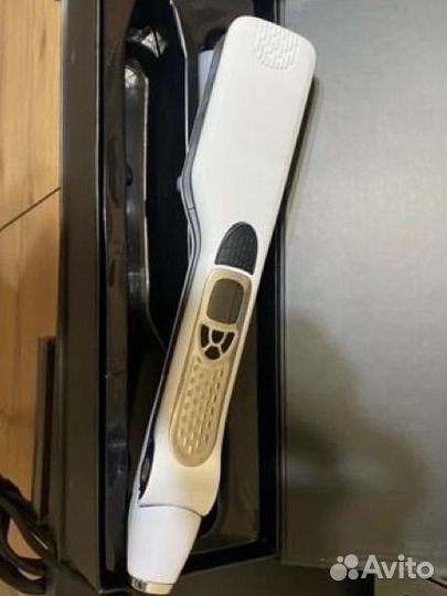 Паровой утюжок для волос