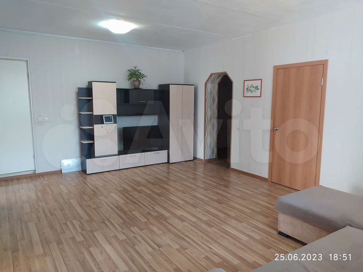 3-к. квартира, 72 м², 3/5 эт.