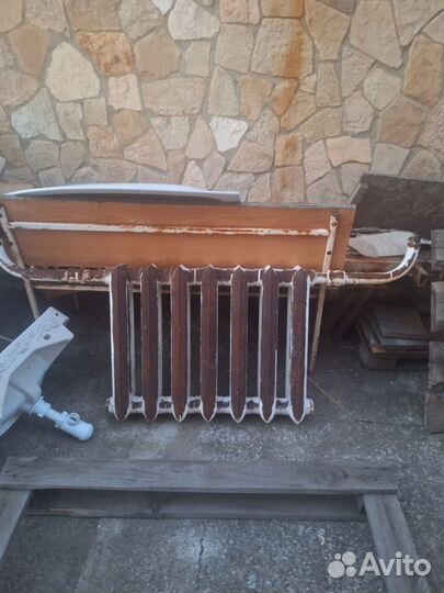 Батарея чугунная