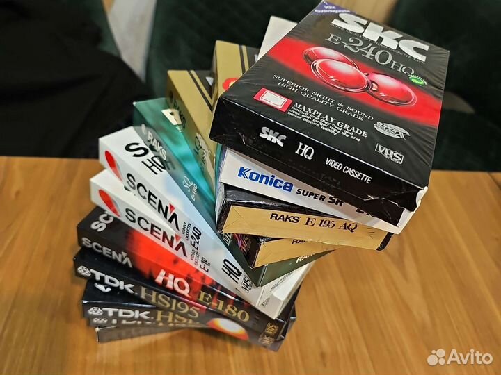 Видеокассеты с фильмами