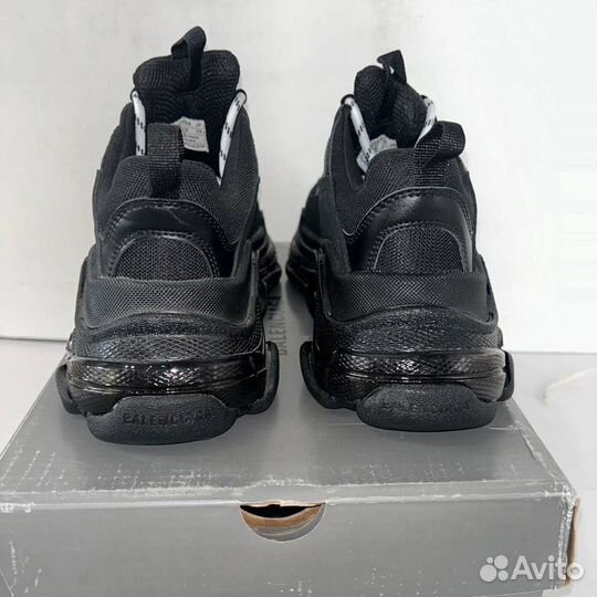 Balenciaga Trips S - Black