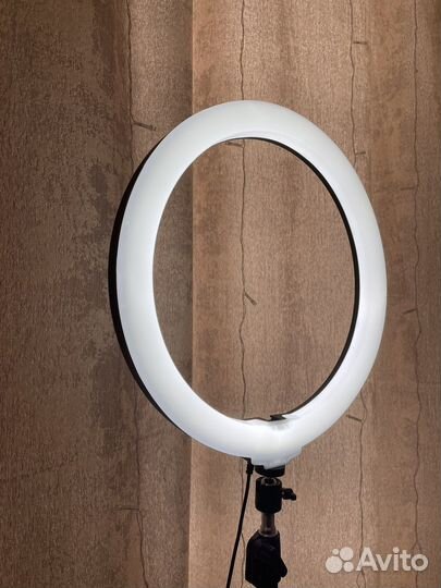 Кольцевая лампа со штативом 32см