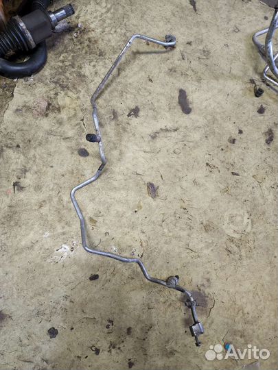 Трубка кондиционера на Рено Логан 2 Рено Сандеро 2