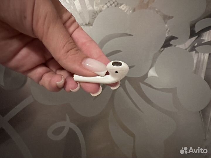 Airpods 2 кейс левый наушник оригинал