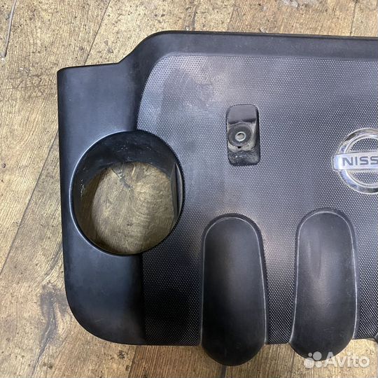 Декоративная крышка двигателя Nissan Note E11