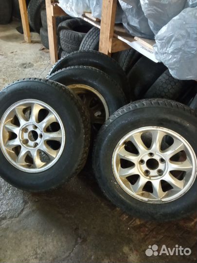 Резина на дисках р16