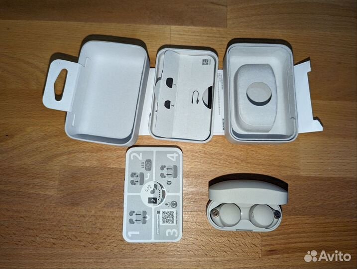 Наушники Sony WF-1000XM4