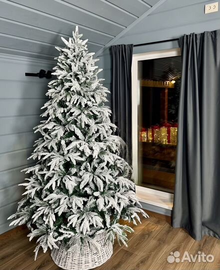 Елка искусственная литая 210-180-150 ре+