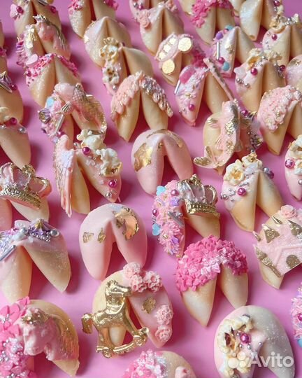 Печенье с предсказанием на корпоративы