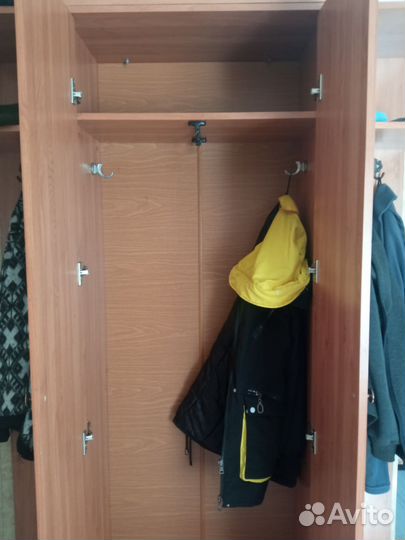 Шкаф для одежды бу