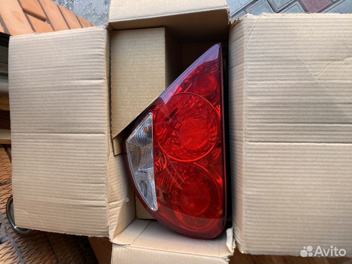 Фара задняя левая ягуар s-type