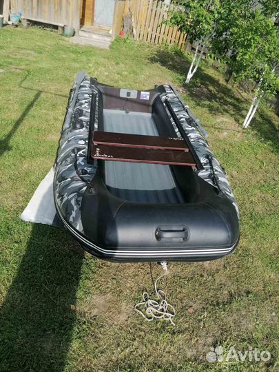 Моторная лодка Адмирал 320