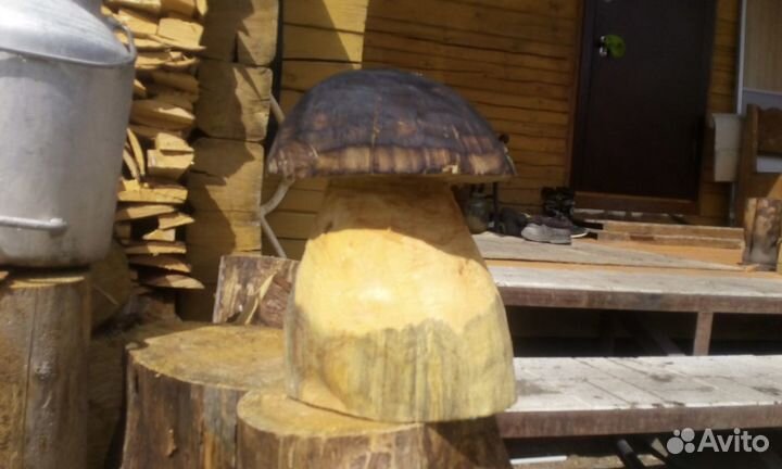 Гриб из дерева