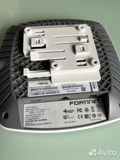 Точка доступа FortiAP-U221EV