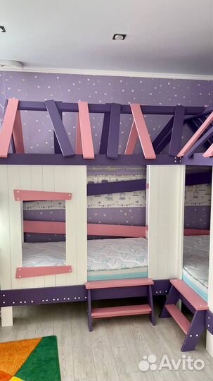 Продаю детскую кровать(домик) для 2х детей