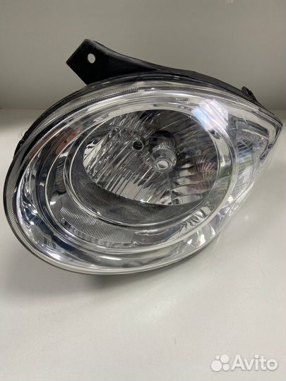 Фара левая Kia Picanto