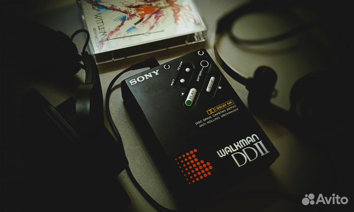 Кассетный плеер Sony Walkman WM-DD2