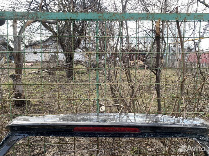 Крышка багажника Kia sorento xm