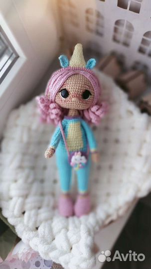 Вязаная кукла. Единорожка