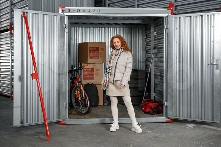 Контейнер для хранения вещей из кладовки