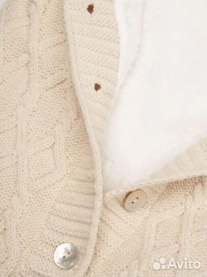 Вязаный комплект на выписку наследникъ Выжанова