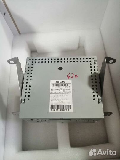 Автомагнитола штатная Mitsubishi ASX с рамкой