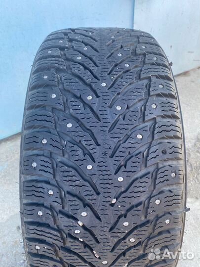 Nokian Tyres Hakkapeliitta 9 235/45 R18