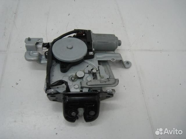 Замок багажника Nissan X-Trail T32