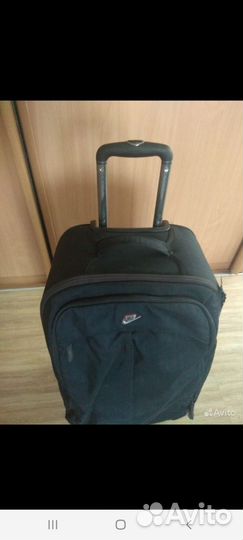 Сумка спортивная на колёсах